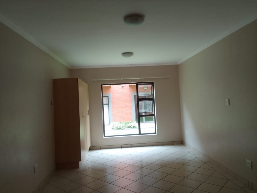 1 Bedroom Property for Sale in Bainsvlei Free State